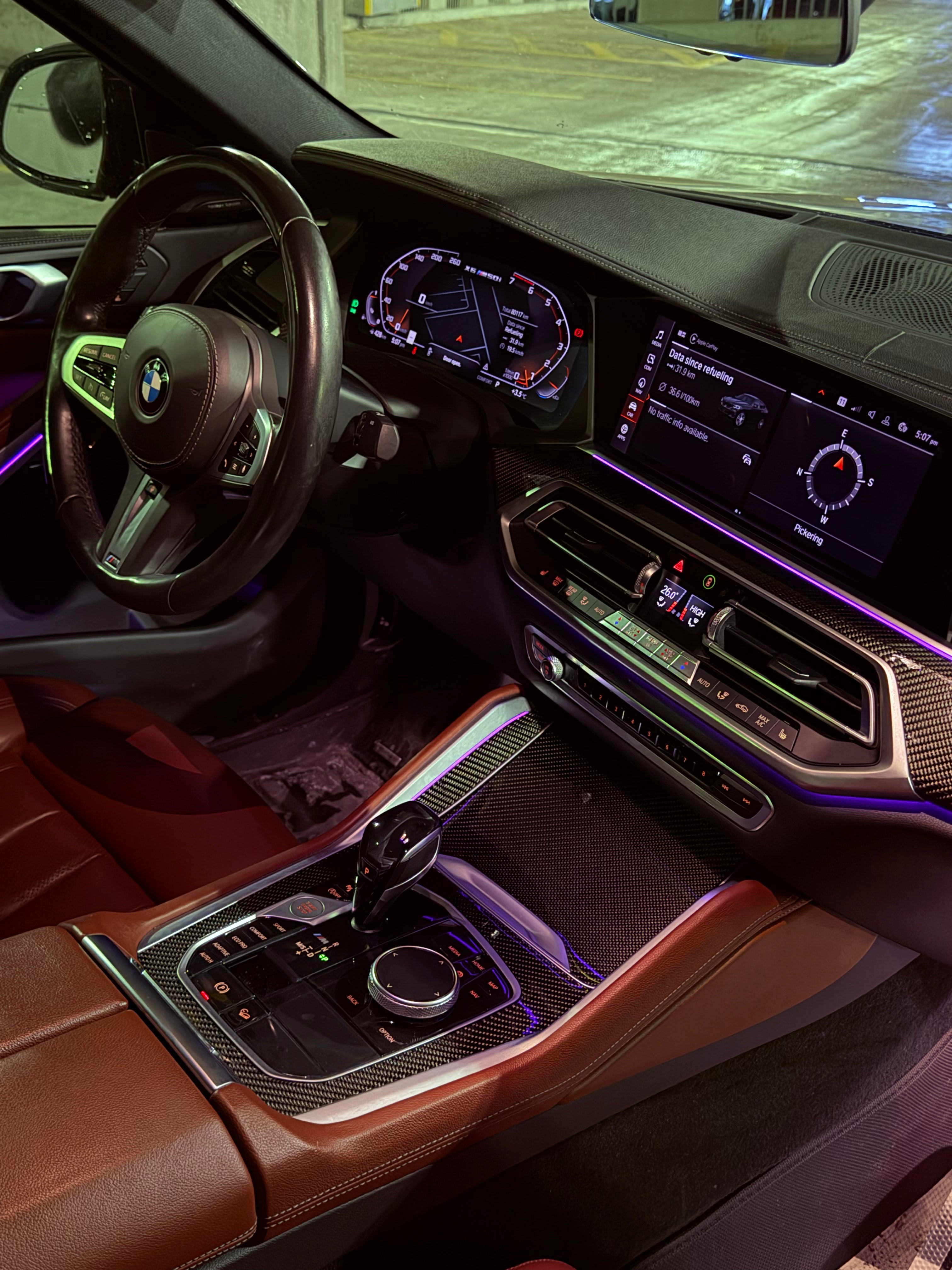 BMW X6 M50i