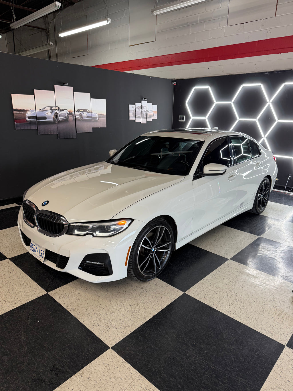 BMW 330i