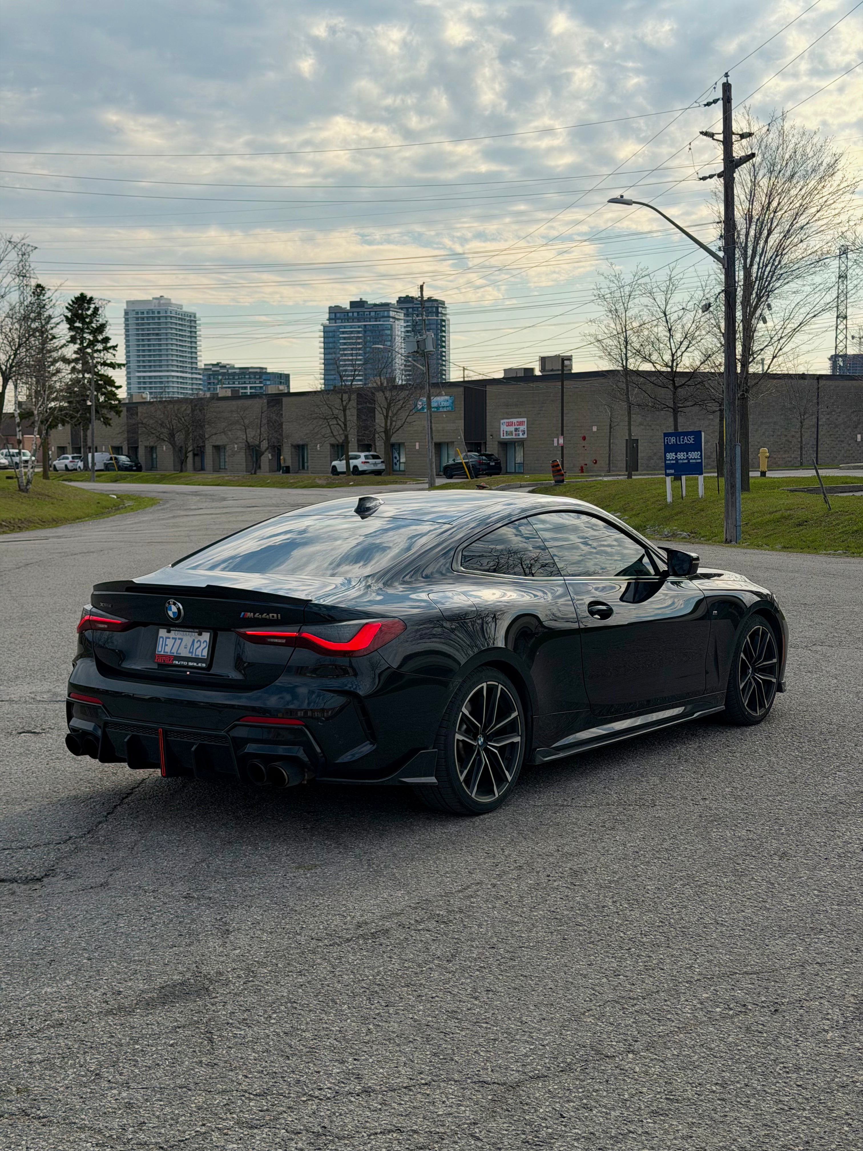 BMW M440i
