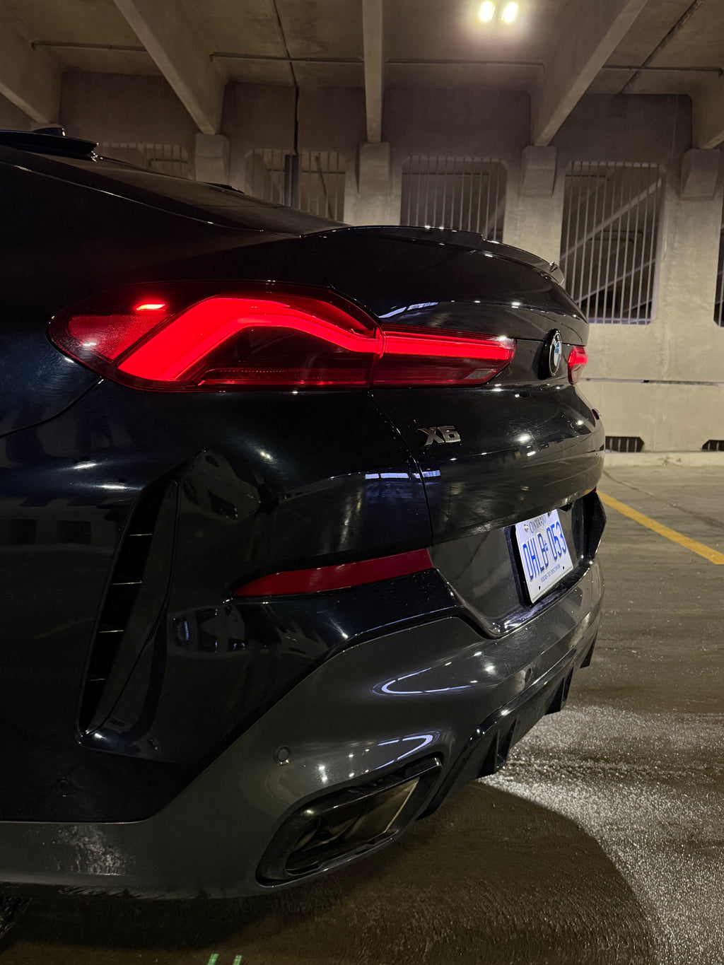 BMW X6 M50i