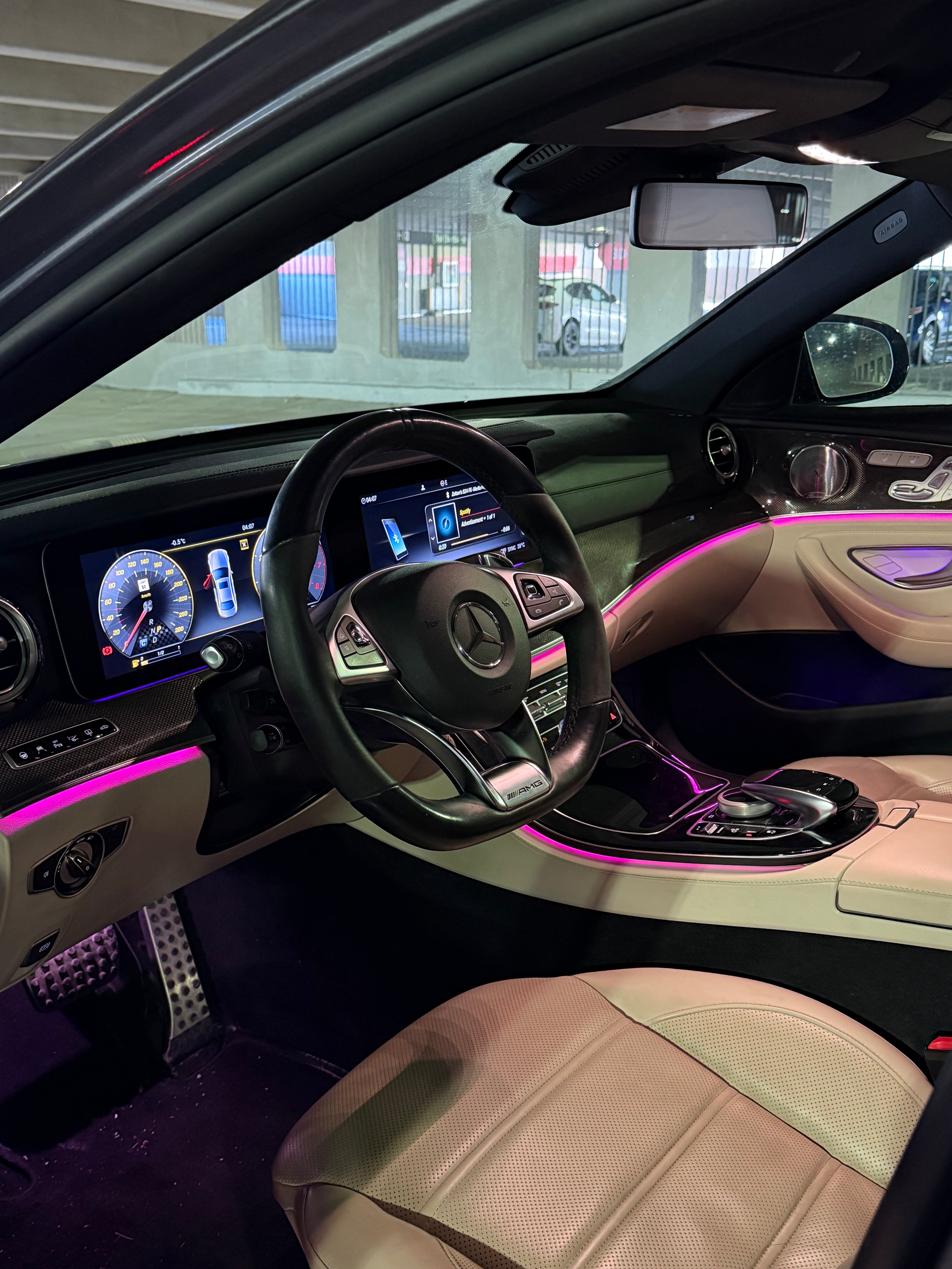 Mercedes E43 AMG
