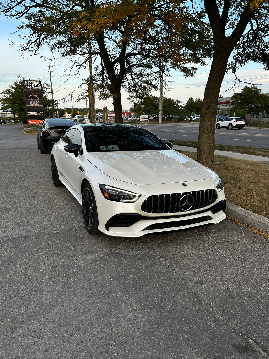 Mercedes GT53 AMG