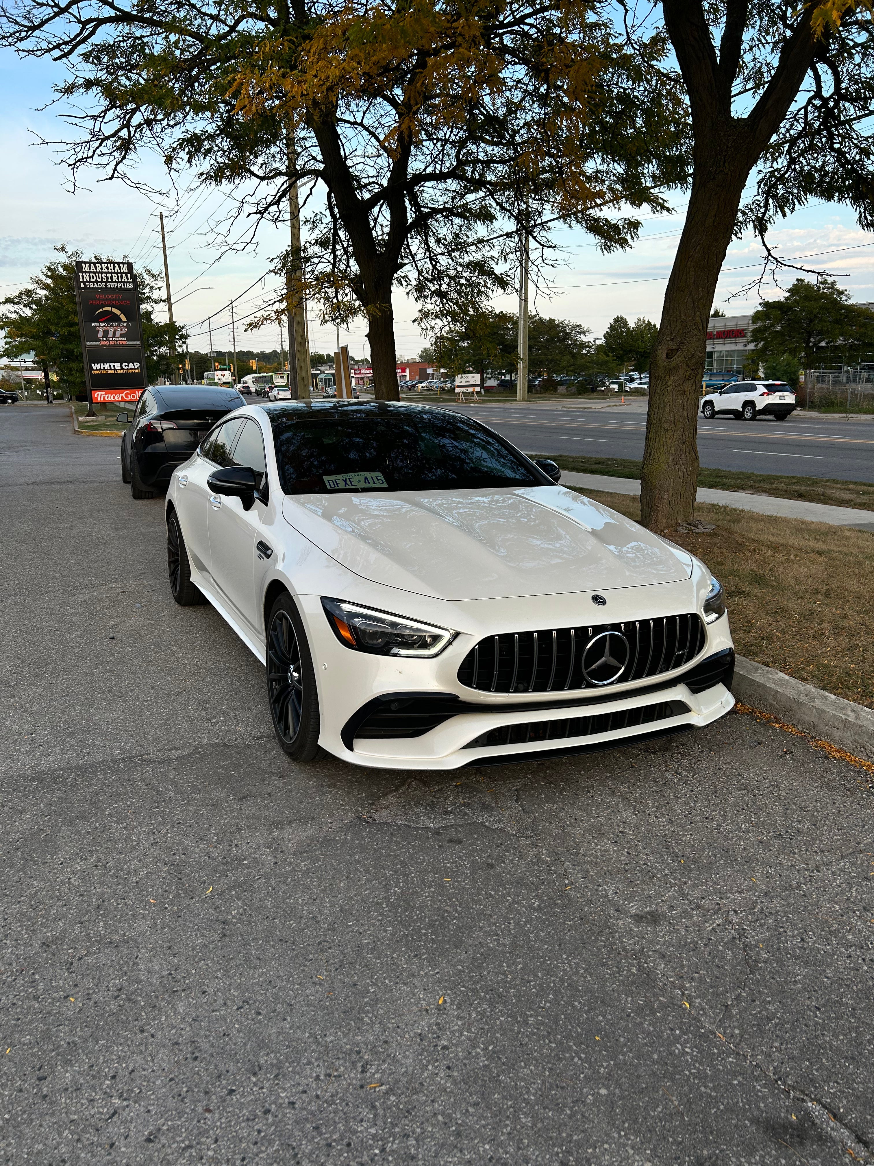Mercedes GT53 AMG