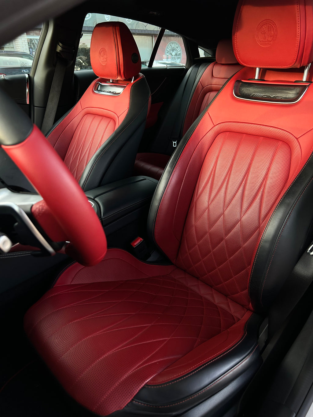 Mercedes GT53 AMG