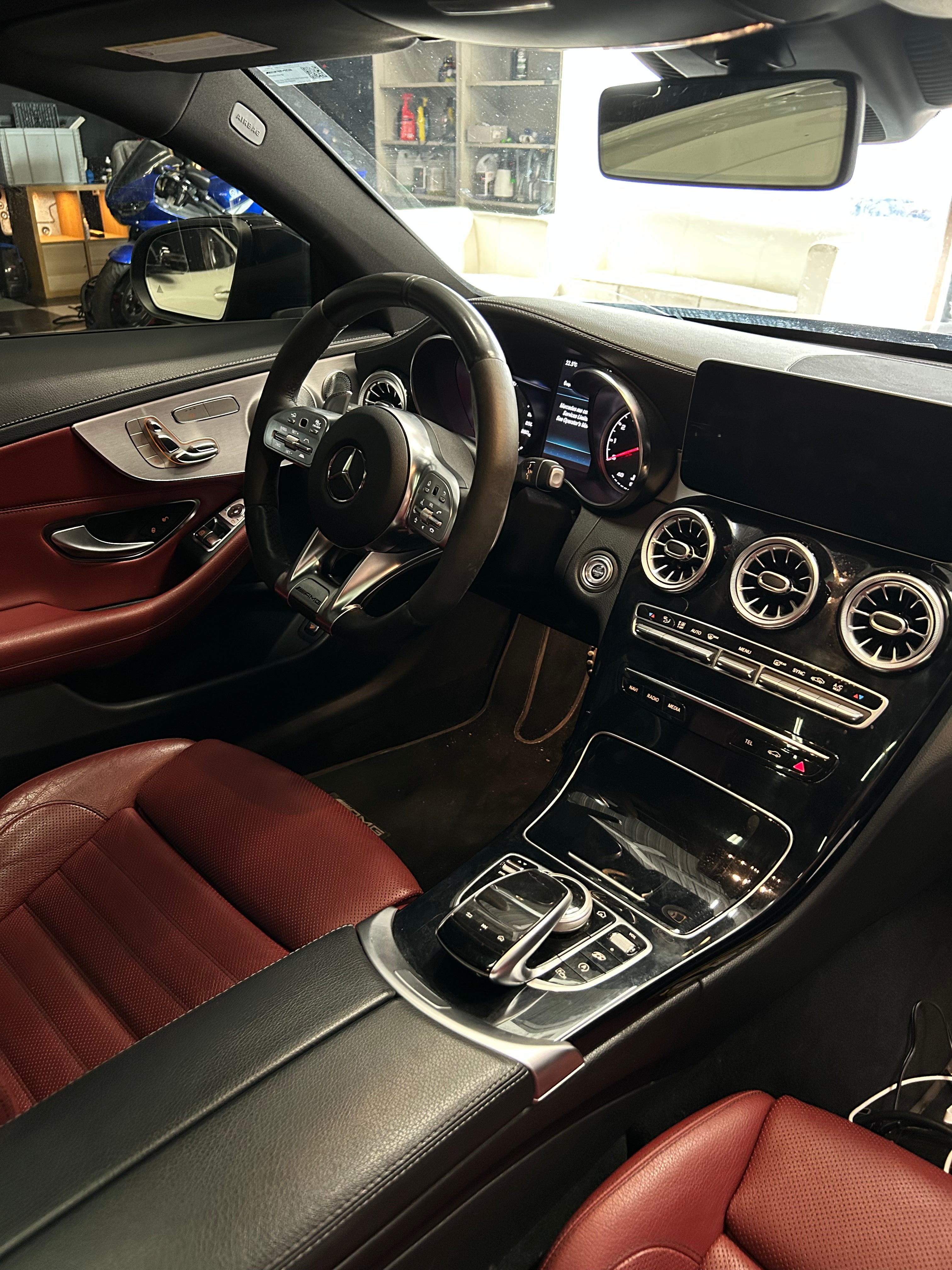 Mercedes C43 AMG