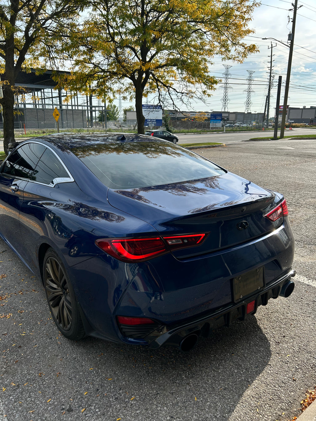 Infiniti Q60