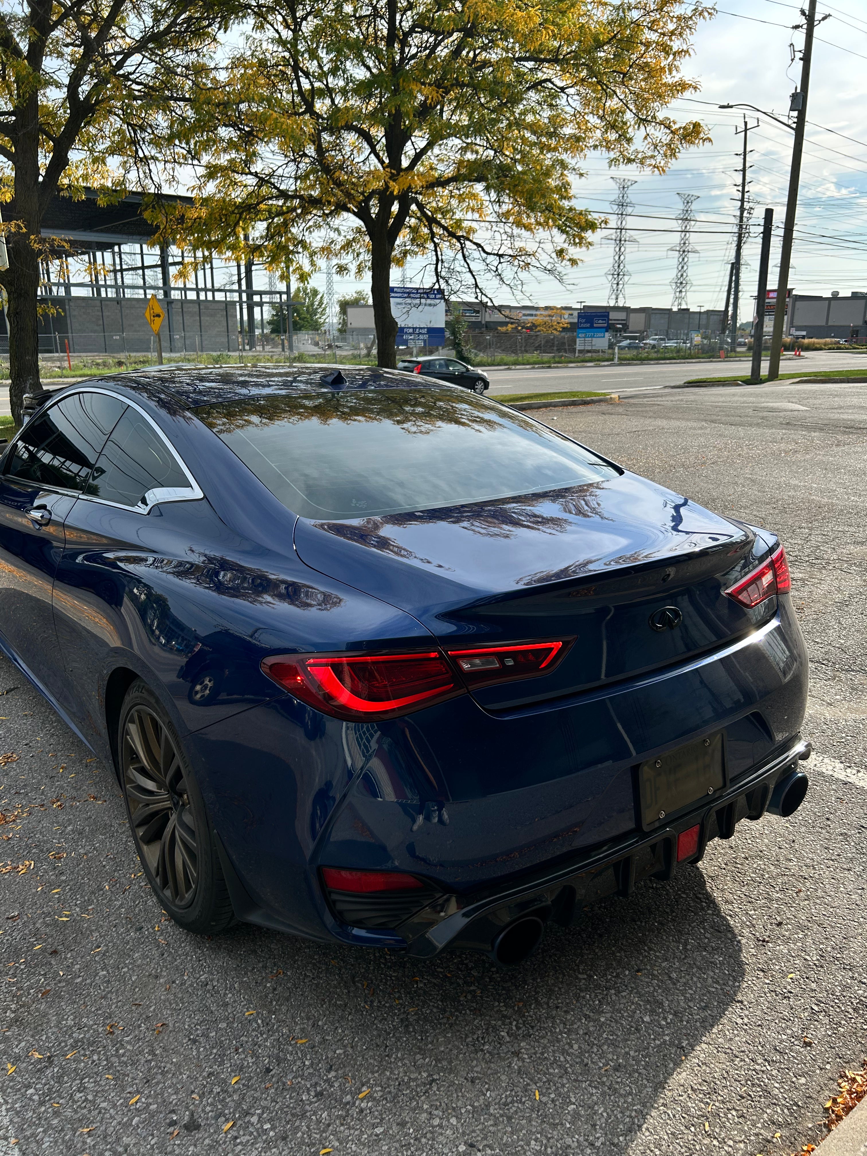 Infiniti Q60